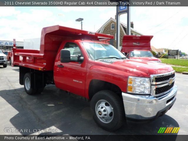2011 Chevrolet Silverado 3500HD Regular Cab 4x4 Chassis Dump Truck in Victory Red