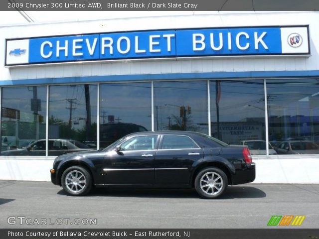 2009 Chrysler 300 Limited AWD in Brilliant Black
