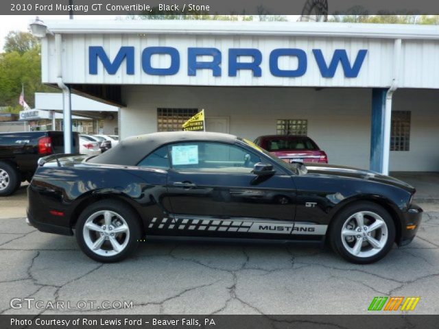 2010 Ford Mustang GT Convertible in Black