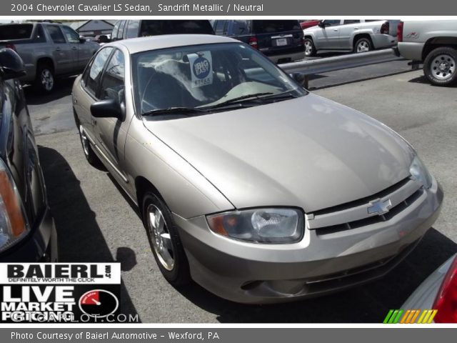 2004 Chevrolet Cavalier LS Sedan in Sandrift Metallic