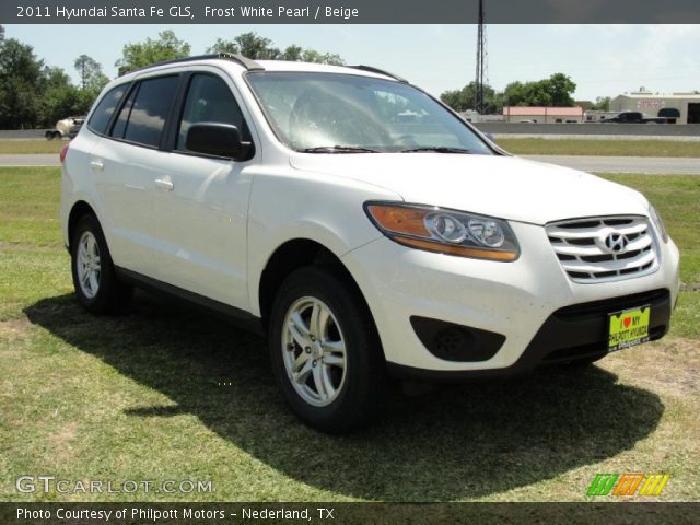 2011 Hyundai Santa Fe GLS in Frost White Pearl