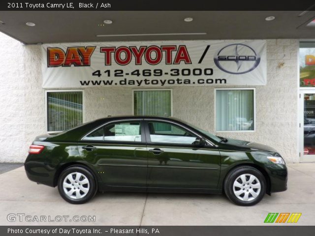 2011 Toyota Camry LE in Black