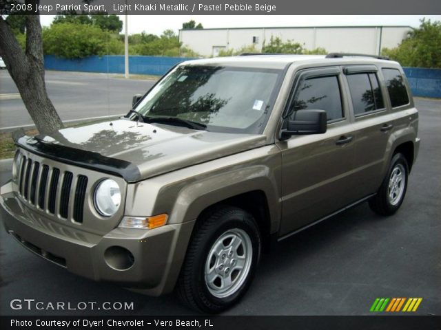 2008 Jeep Patriot Sport in Light Khaki Metallic