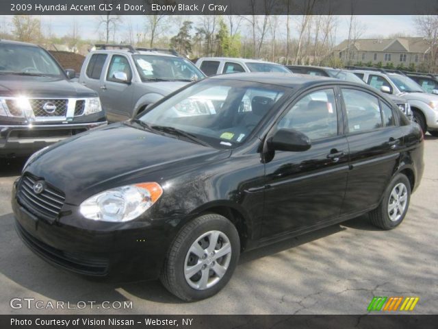 2009 Hyundai Accent GLS 4 Door in Ebony Black