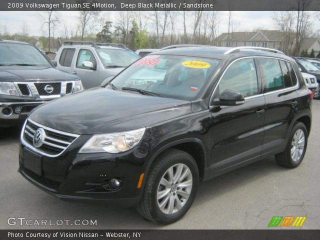 2009 Volkswagen Tiguan SE 4Motion in Deep Black Metallic