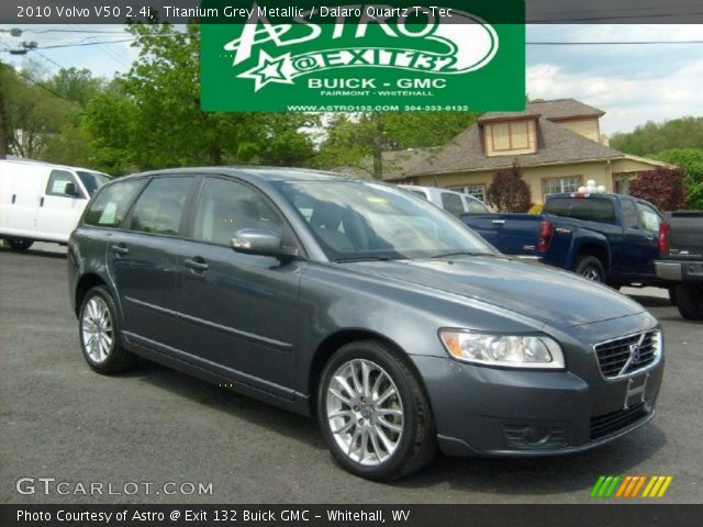 2010 Volvo V50 2.4i in Titanium Grey Metallic