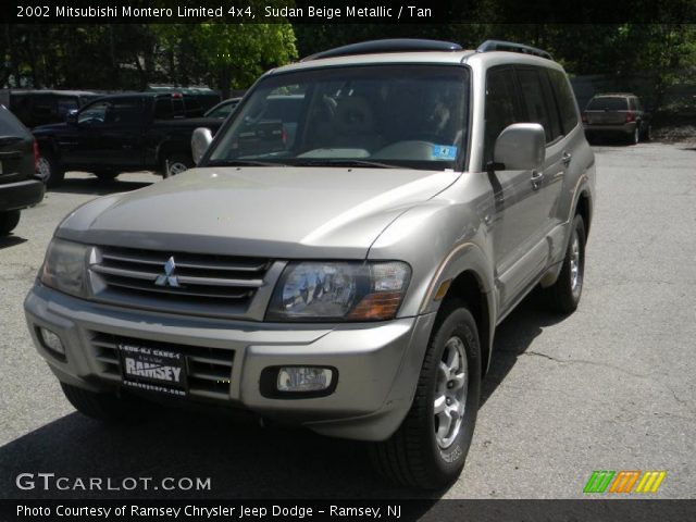 2002 Mitsubishi Montero Limited 4x4 in Sudan Beige Metallic