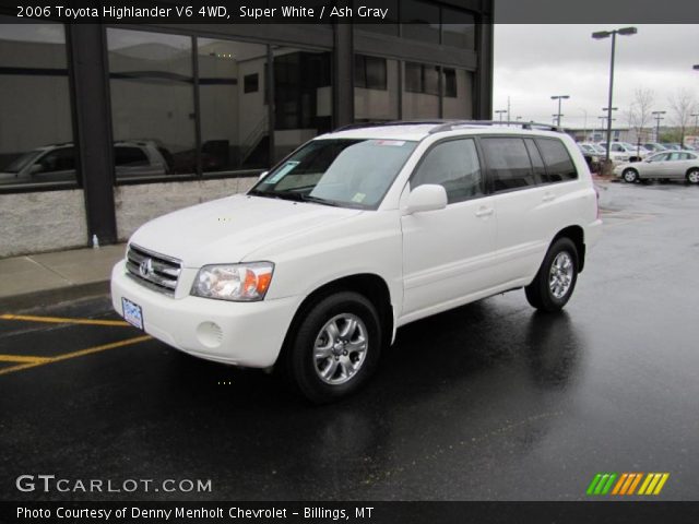 2006 Toyota Highlander V6 4WD in Super White