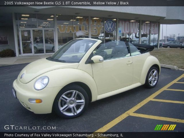 2005 Volkswagen New Beetle GLS 1.8T Convertible in Mellow Yellow
