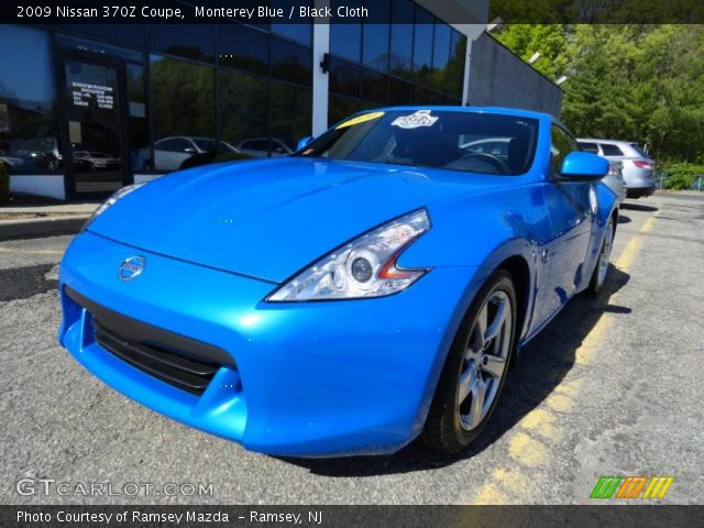 Nissan 370z blue #10