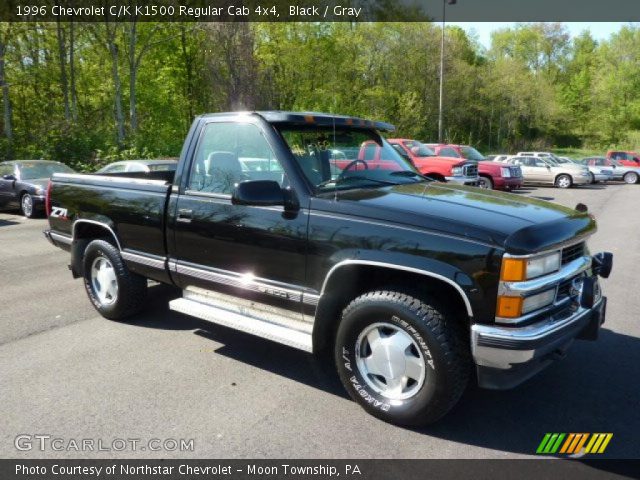 1996 Chevrolet C/K K1500 Regular Cab 4x4 in Black