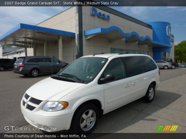 2007 Dodge Grand Caravan SXT in Stone White