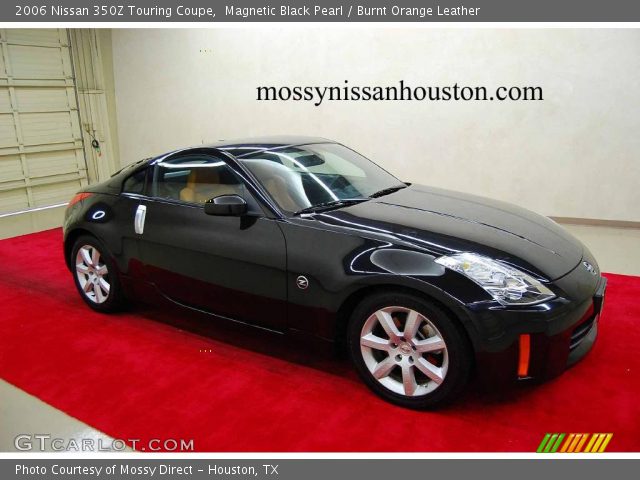 2006 Nissan 350Z Touring Coupe in Magnetic Black Pearl