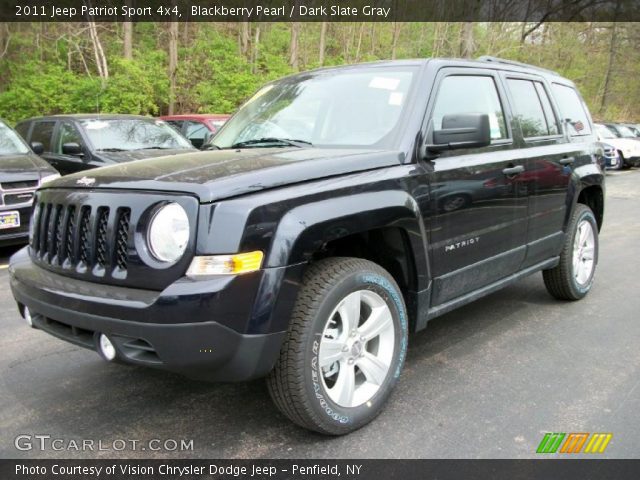 2011 Jeep Patriot Sport 4x4 in Blackberry Pearl