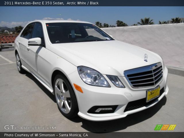 2011 Mercedes-Benz E 350 Sedan in Arctic White