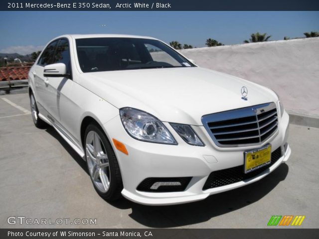 2011 Mercedes-Benz E 350 Sedan in Arctic White
