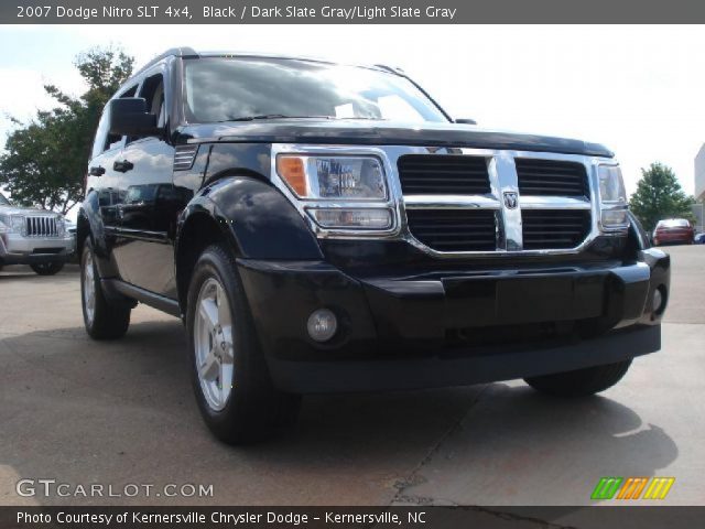 2007 Dodge Nitro SLT 4x4 in Black