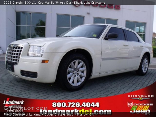 2008 Chrysler 300 LX in Cool Vanilla White