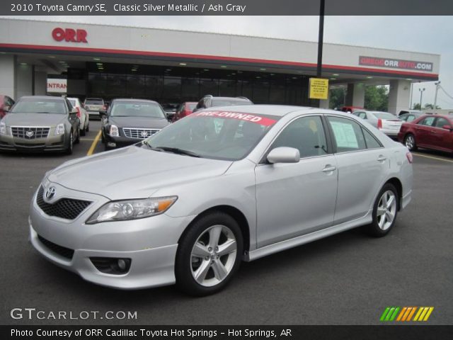 2010 Toyota Camry SE in Classic Silver Metallic