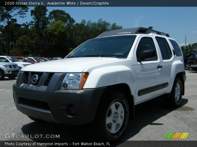 2006 Nissan Xterra X in Avalanche White