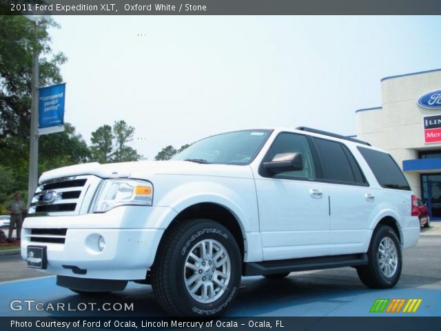 2011 Ford Expedition XLT in Oxford White