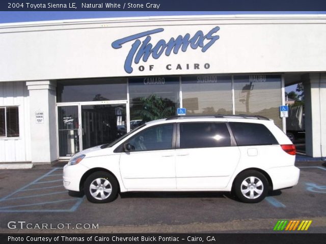 2004 Toyota Sienna LE in Natural White