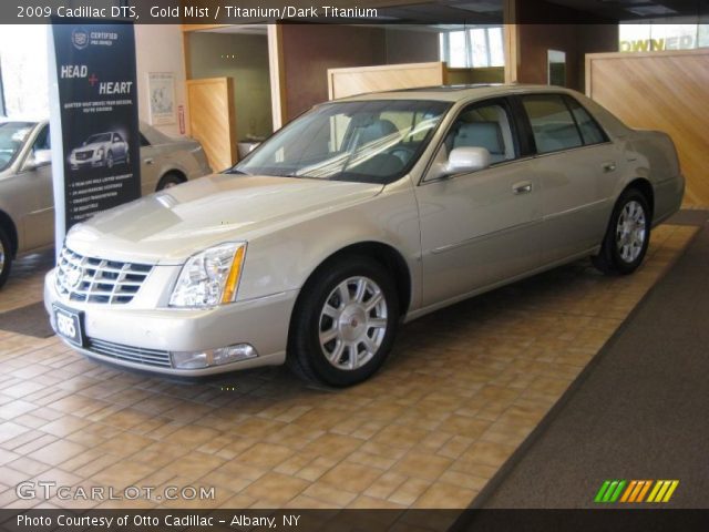 2009 Cadillac DTS  in Gold Mist