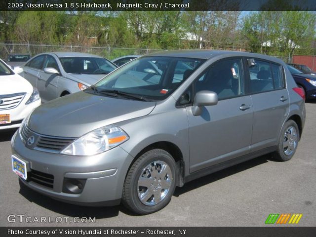 2009 Nissan Versa 1.8 S Hatchback in Magnetic Gray