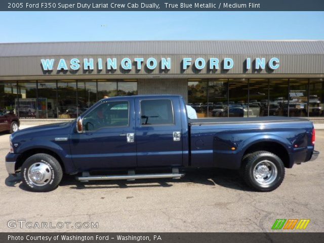 2005 Ford F350 Super Duty Lariat Crew Cab Dually in True Blue Metallic