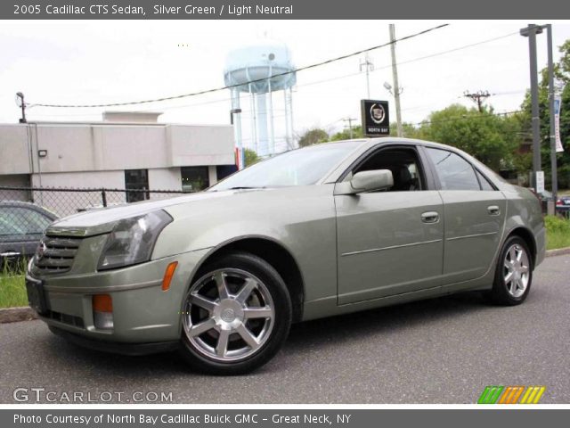 2005 Cadillac CTS Sedan in Silver Green