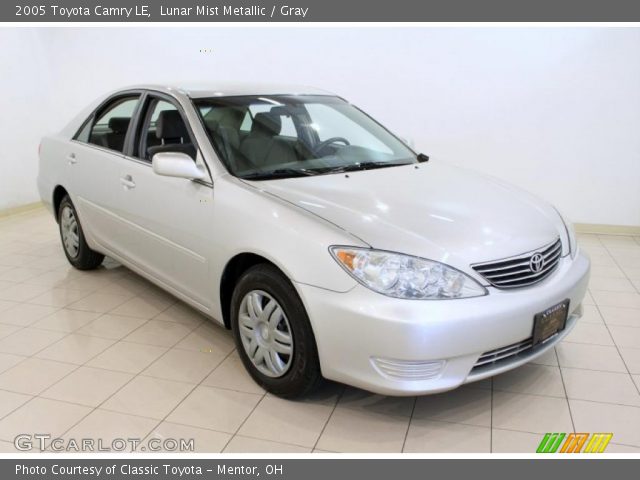 2005 Toyota Camry LE in Lunar Mist Metallic