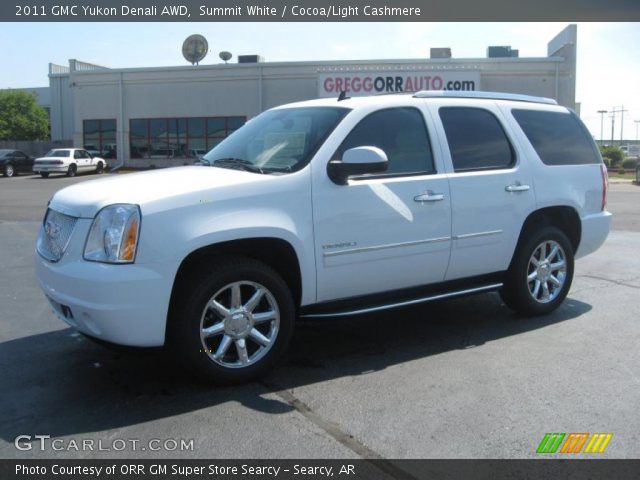 2011 GMC Yukon Denali AWD in Summit White