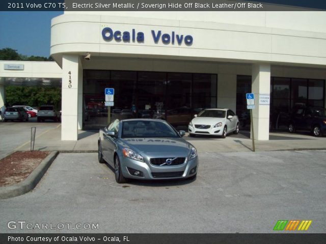 2011 Volvo C70 T5 in Electric Silver Metallic