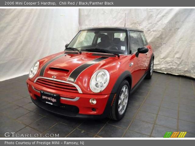 2006 Mini Cooper S Hardtop in Chili Red