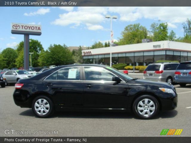 2010 Toyota Camry LE in Black