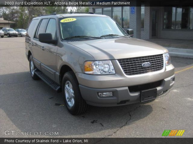 2003 Ford Expedition XLT in Arizona Beige Metallic
