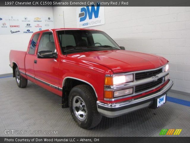 1997 Chevrolet C/K C1500 Silverado Extended Cab in Victory Red