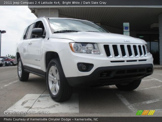 2011 Jeep Compass 2.4 Latitude 4x4 in Bright White