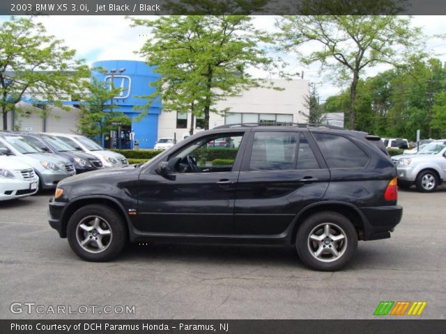 2003 BMW X5 3.0i in Jet Black