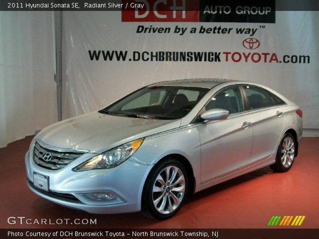 2011 Hyundai Sonata SE in Radiant Silver