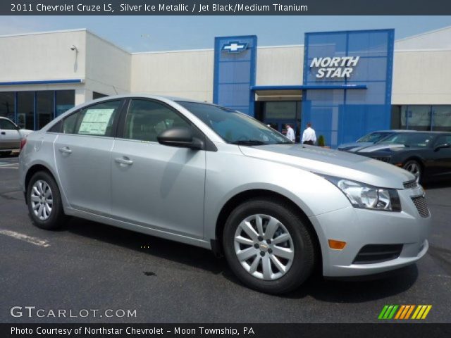 2011 Chevrolet Cruze LS in Silver Ice Metallic