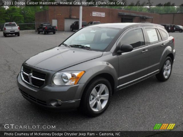2011 Dodge Caliber Mainstreet in Mineral Gray Metallic