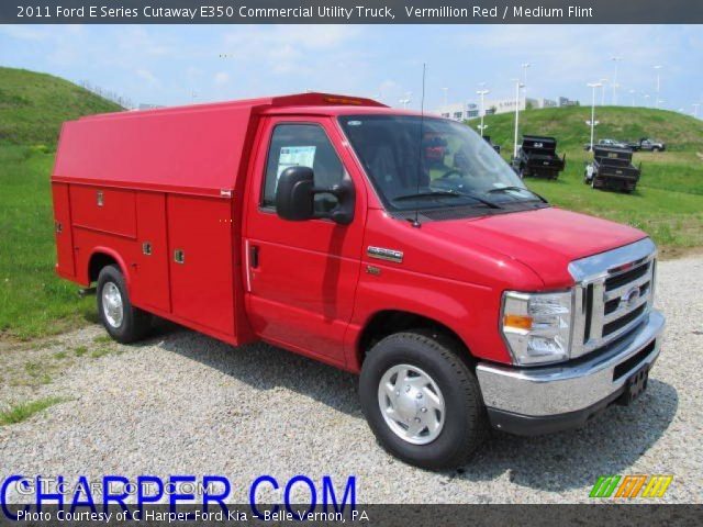 2011 Ford E Series Cutaway E350 Commercial Utility Truck in Vermillion Red