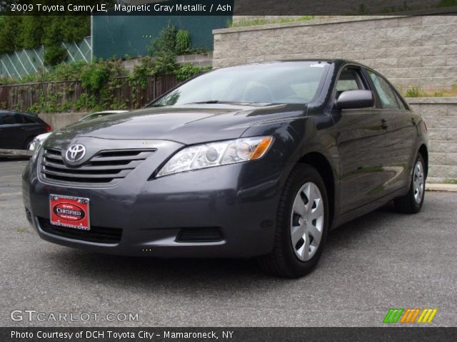2009 Toyota Camry LE in Magnetic Gray Metallic