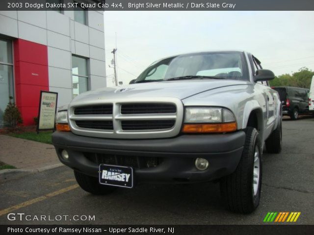 2003 Dodge Dakota SXT Quad Cab 4x4 in Bright Silver Metallic