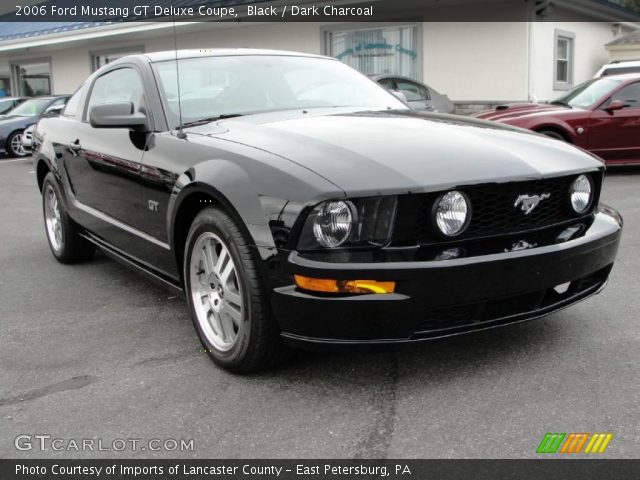 2006 Ford Mustang GT Deluxe Coupe in Black