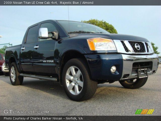 2009 Nissan Titan LE Crew Cab 4x4 in Majestic Blue