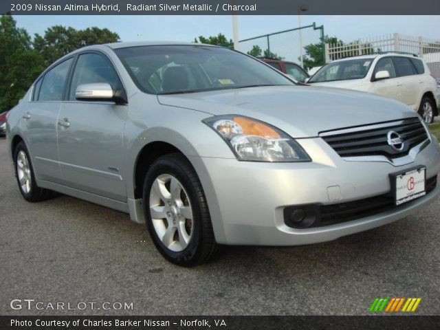 2009 Nissan Altima Hybrid in Radiant Silver Metallic