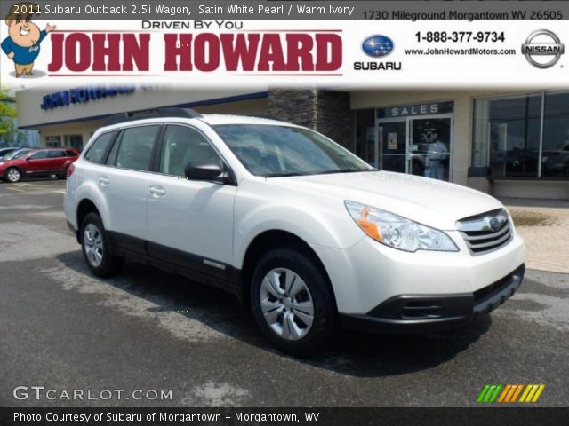 2011 Subaru Outback 2.5i Wagon in Satin White Pearl