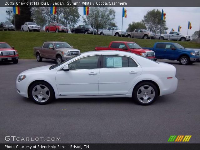 2009 Chevrolet Malibu LT Sedan in Summit White